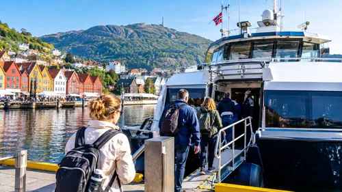 Boarding at Zachariasbryggen