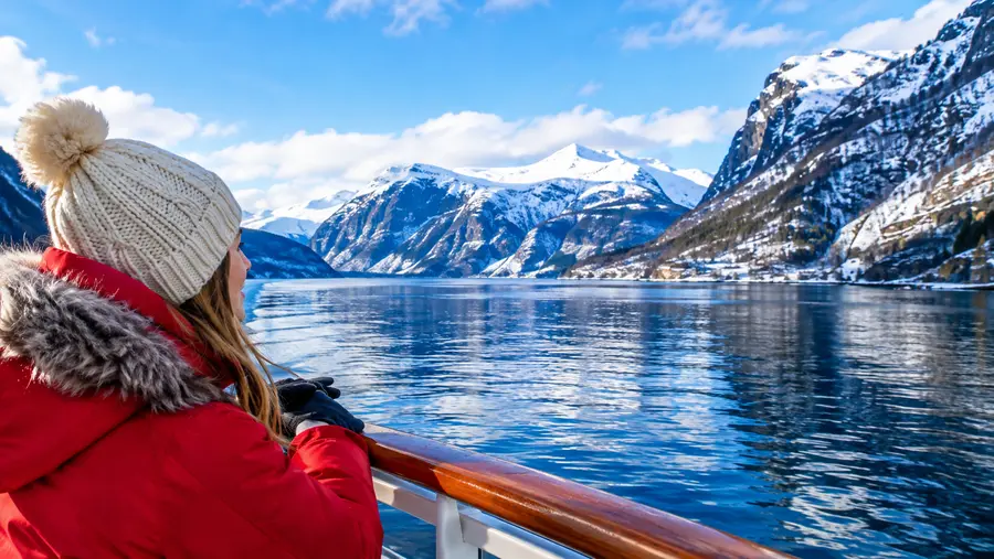 Winter Fjord Cruise Bergen: What to Expect and How to Prepare